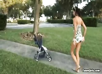 Le baby-sitter se tape un infidèle