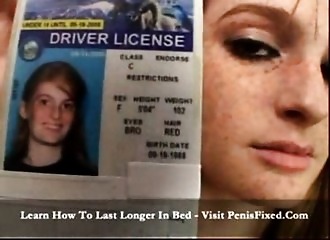 Valentine joue à la salope rousse de service