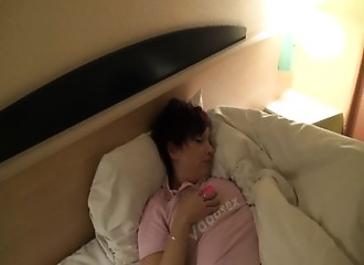 Jeux de doigts sur ses zones érogènes