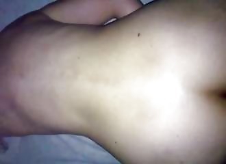 Sodomisée a fond comme une salope en manque